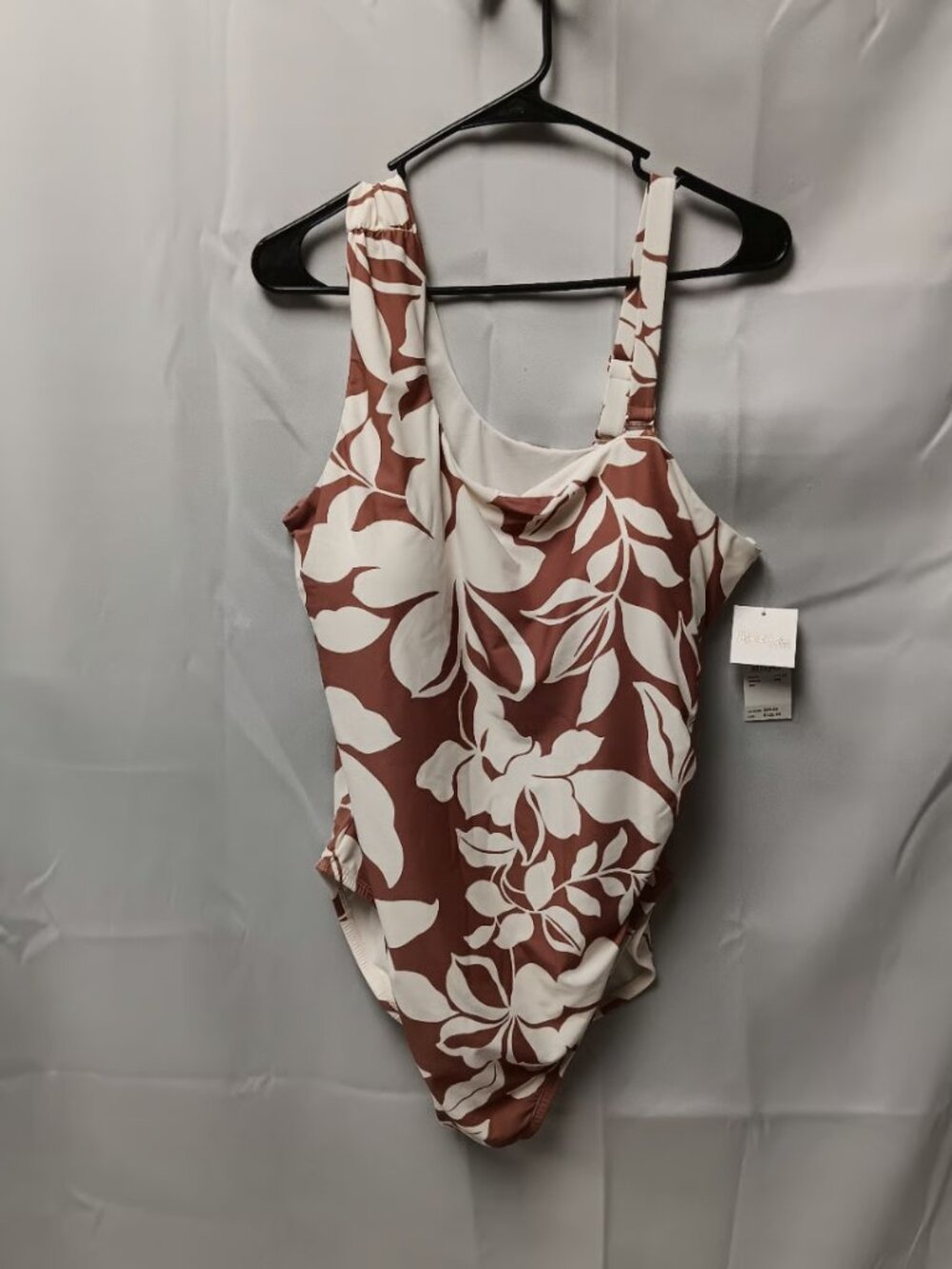 Women's Raisins Curve Swimsuit Size 20 ORG $126 (RackT3)